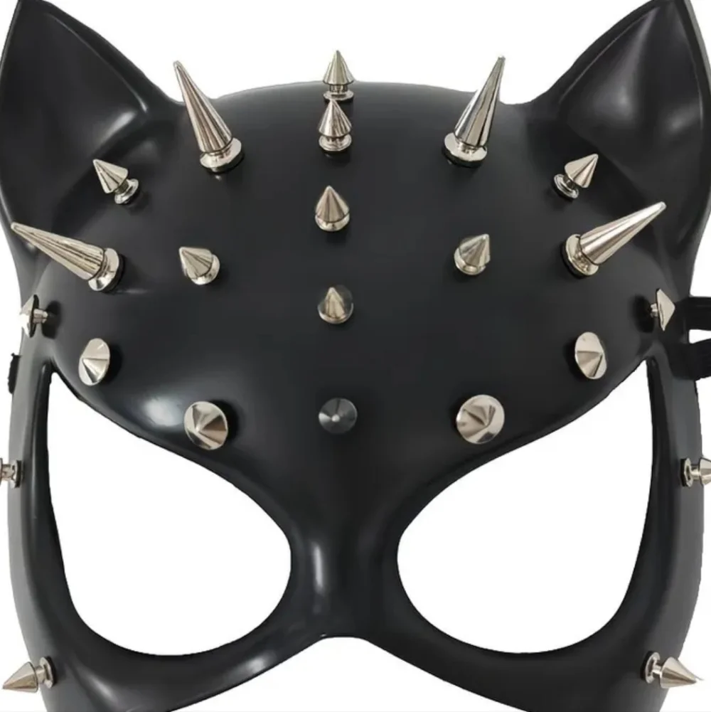 🐈‍⬛ Cosplay High Quality Acrylic Half Face Spiked & Studded Sexy Black Cat Mask